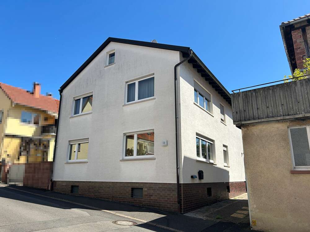 Thumbnail-Haus zum Kaufen in Mömlingen 320.000,00 € 145 m²