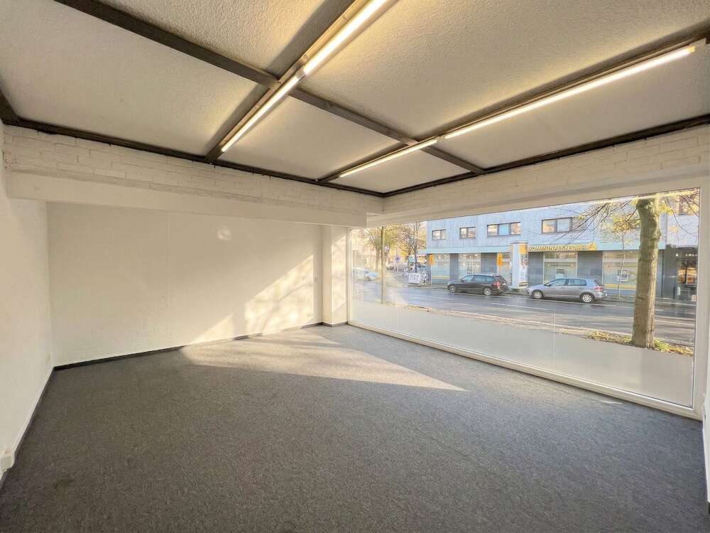 Thumbnail-Büro in Düsseldorf 1.040,00 € 76.6 m²