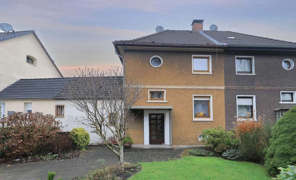 Thumbnail-Haus zum Kaufen in Essen 298.000,00 € 112.4 m²