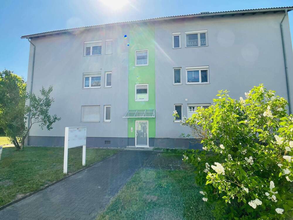 Thumbnail-Wohnung zum Kaufen in Hügelsheim 165.000,00 € 72.56 m²
