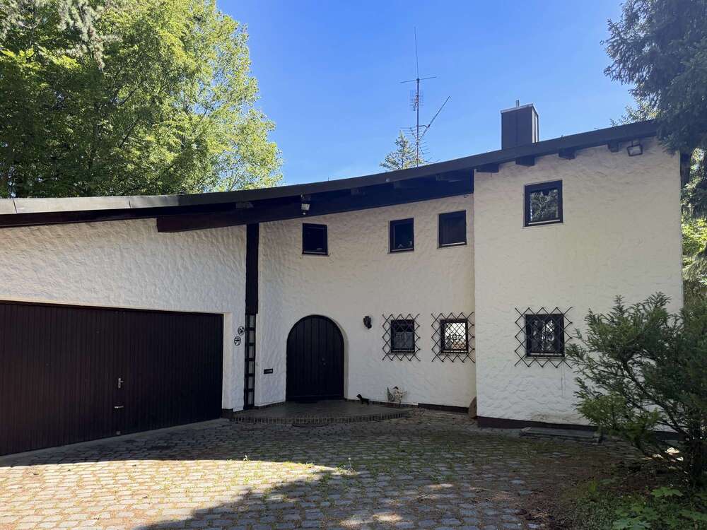 Thumbnail-Haus zum Kaufen in Schäftlarn 1.400.000,00 € 248.59 m²