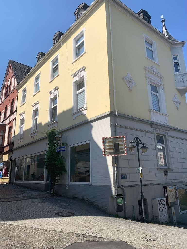 Thumbnail-Haus zum Kaufen in Betzdorf 369.000,00 € 190.42 m²