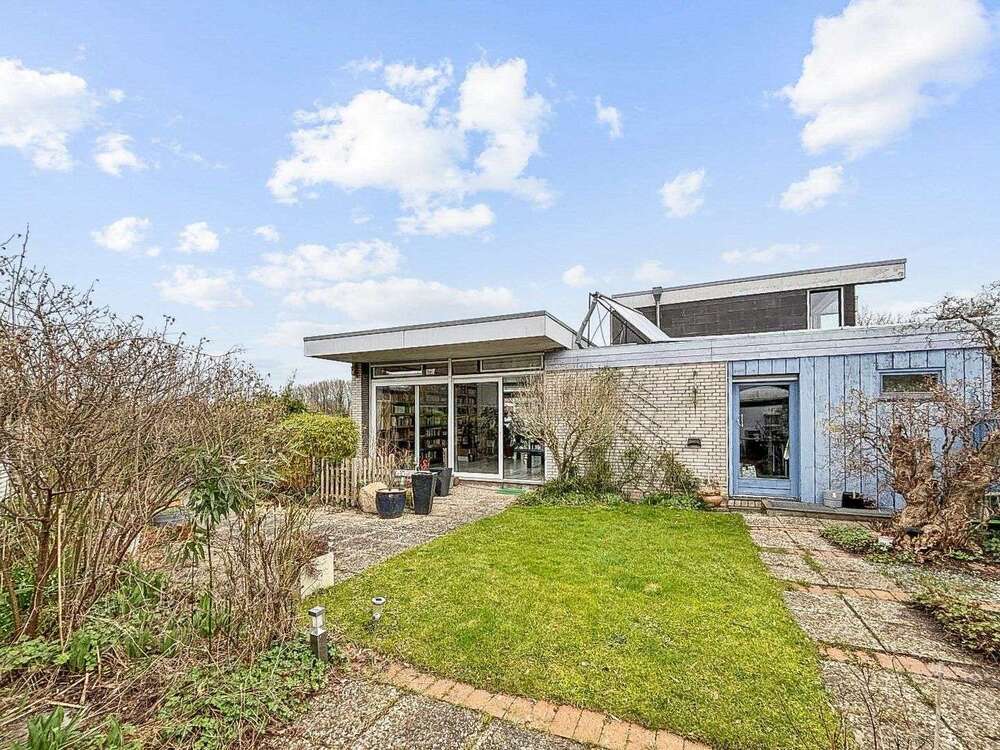 Thumbnail-Haus zum Kaufen in Kiel 595.000,00 € 155.41 m²
