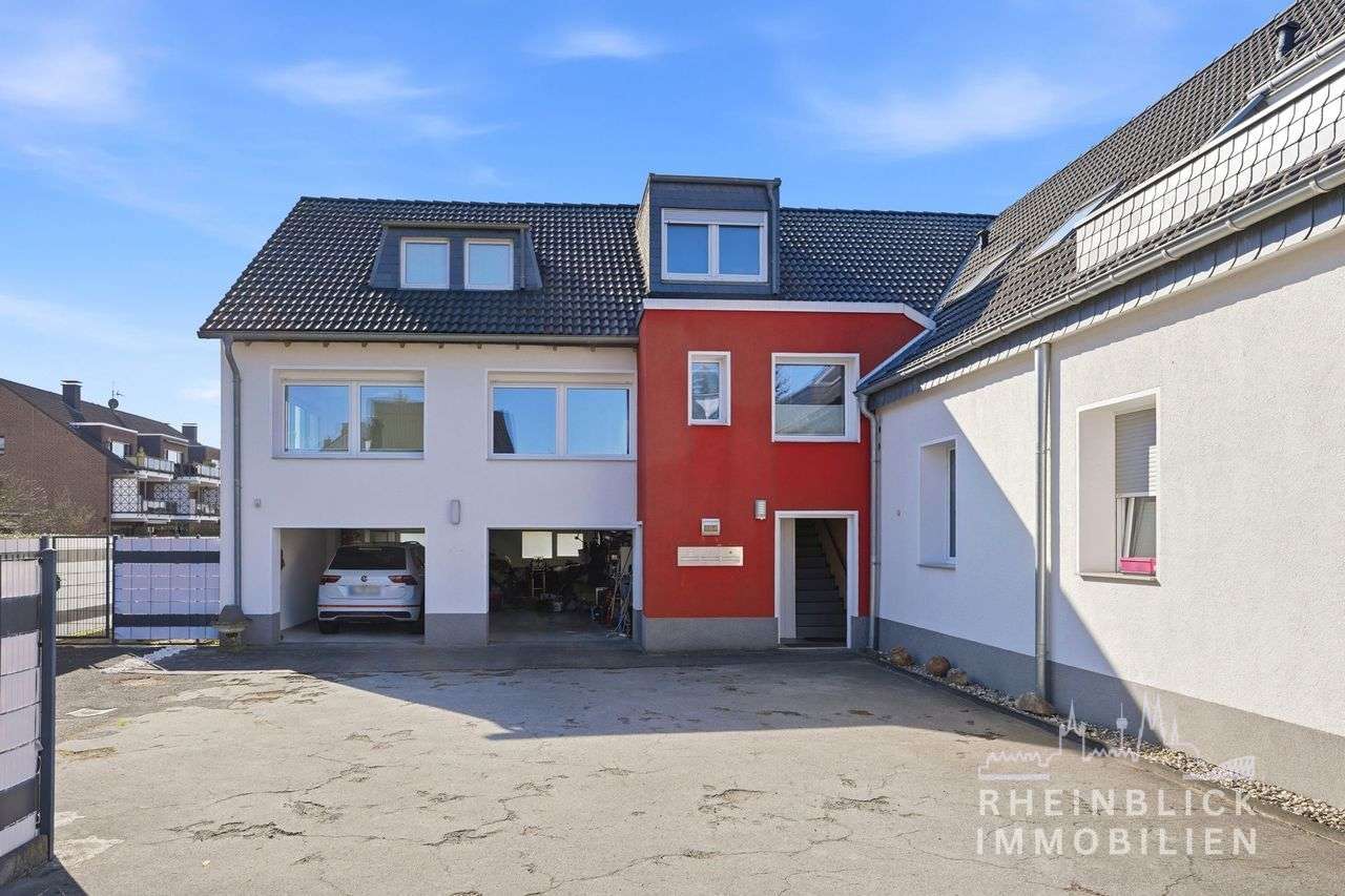 Thumbnail-Wohnung zum Kaufen in Rösrath 235.000,00 € 85 m²