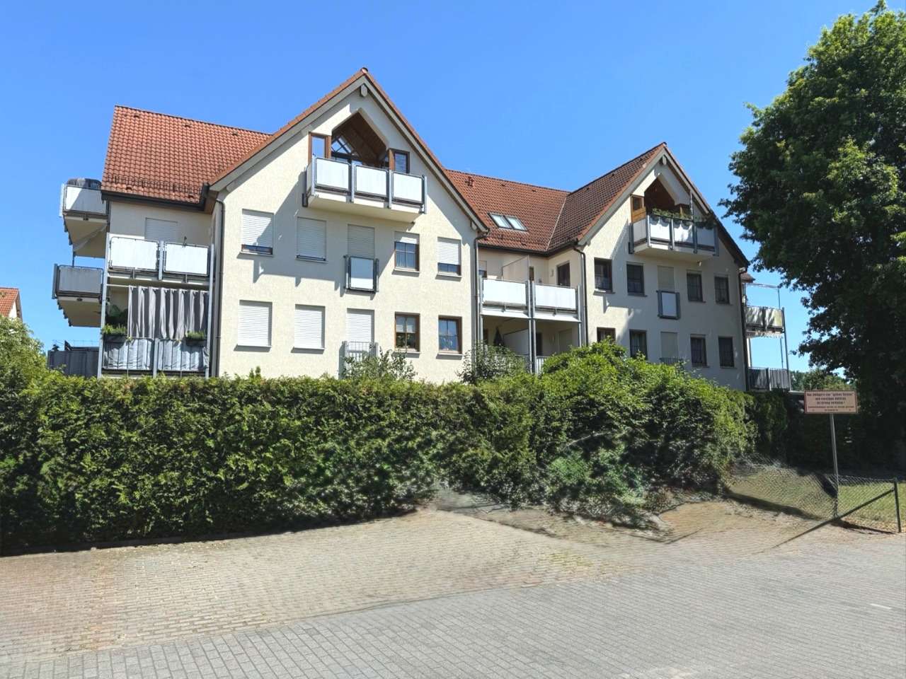 Thumbnail-Wohnung zum Kaufen in Leegebruch 150.000,00 € 69.68 m²