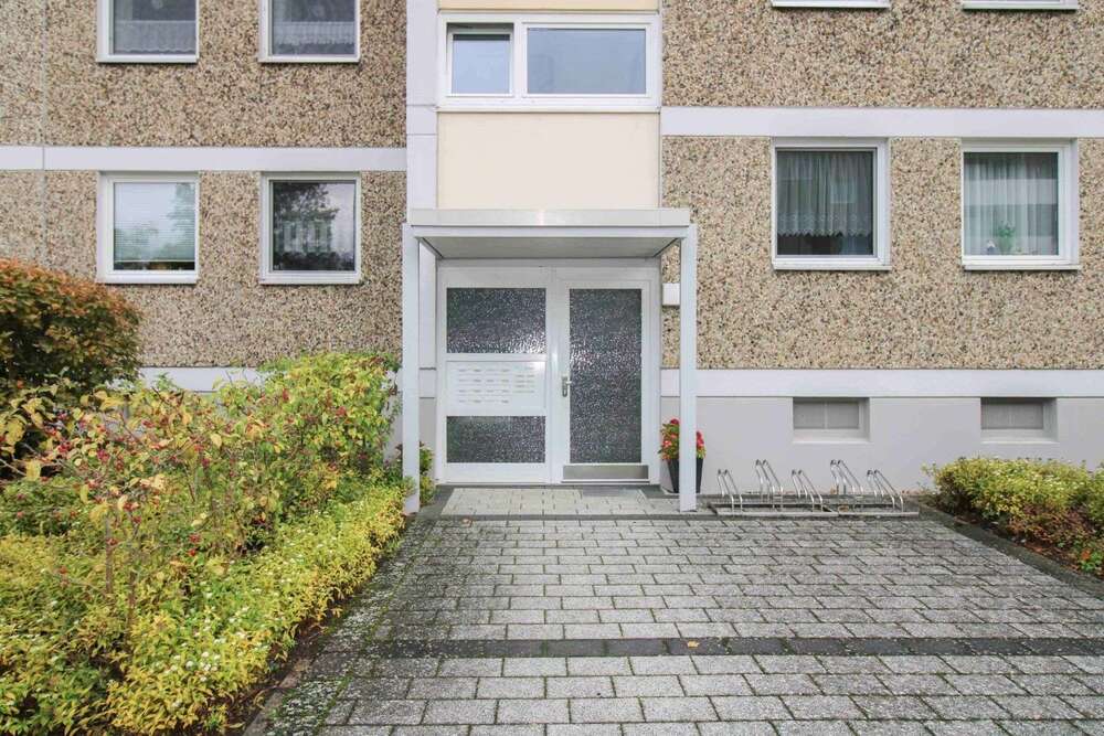 Thumbnail-Wohnung zum Kaufen in Laatzen 179.000,00 € 91.02 m²