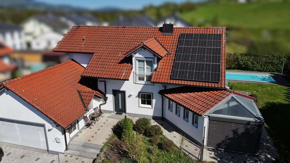 Thumbnail-Haus zum Kaufen in Hengersberg 849.000,00 € 164.77 m²