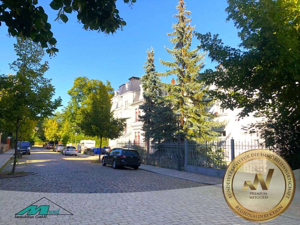 Thumbnail-Wohnung zum Kaufen in Crimmitschau 450.000,00 € 240 m²