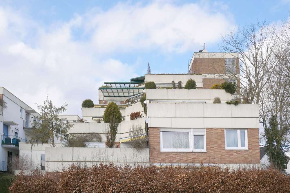 Thumbnail-Wohnung zum Kaufen in Kassel 175.000,00 € 108 m²