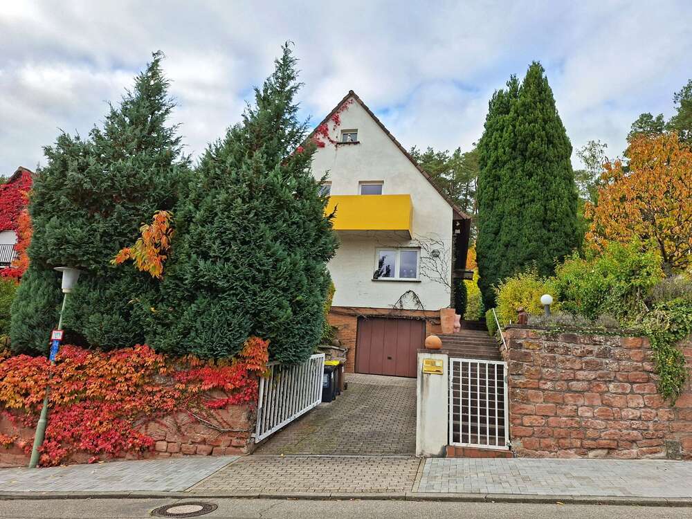 Thumbnail-Haus zum Kaufen in Kaiserslautern 285.000,00 € 110 m²