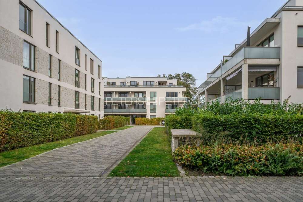 Thumbnail-Wohnung zum Kaufen in Hamburg 749.000,00 € 102.84 m²