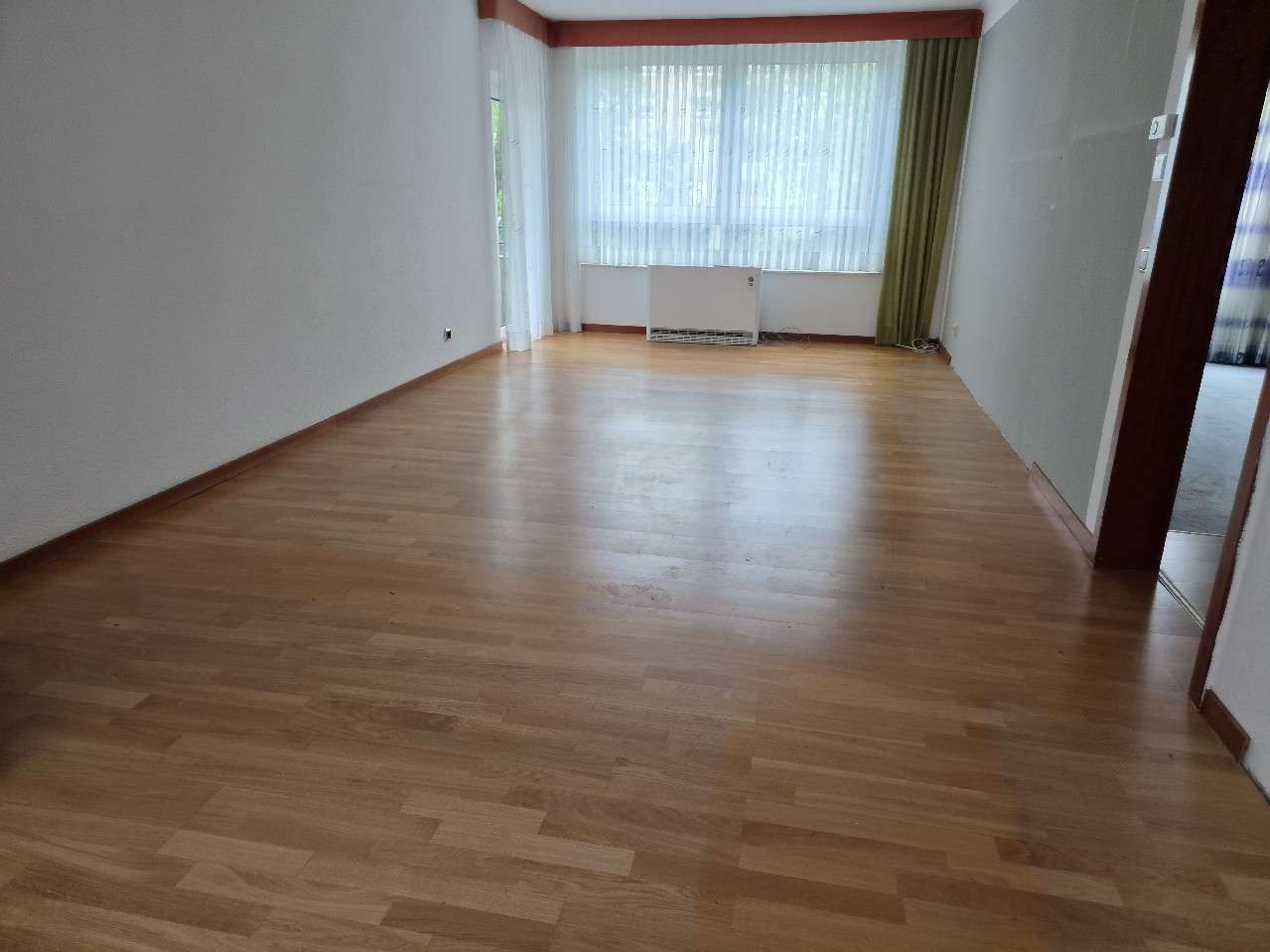 Thumbnail-Wohnung zum Kaufen in Essen 160.000,00 € 90 m²