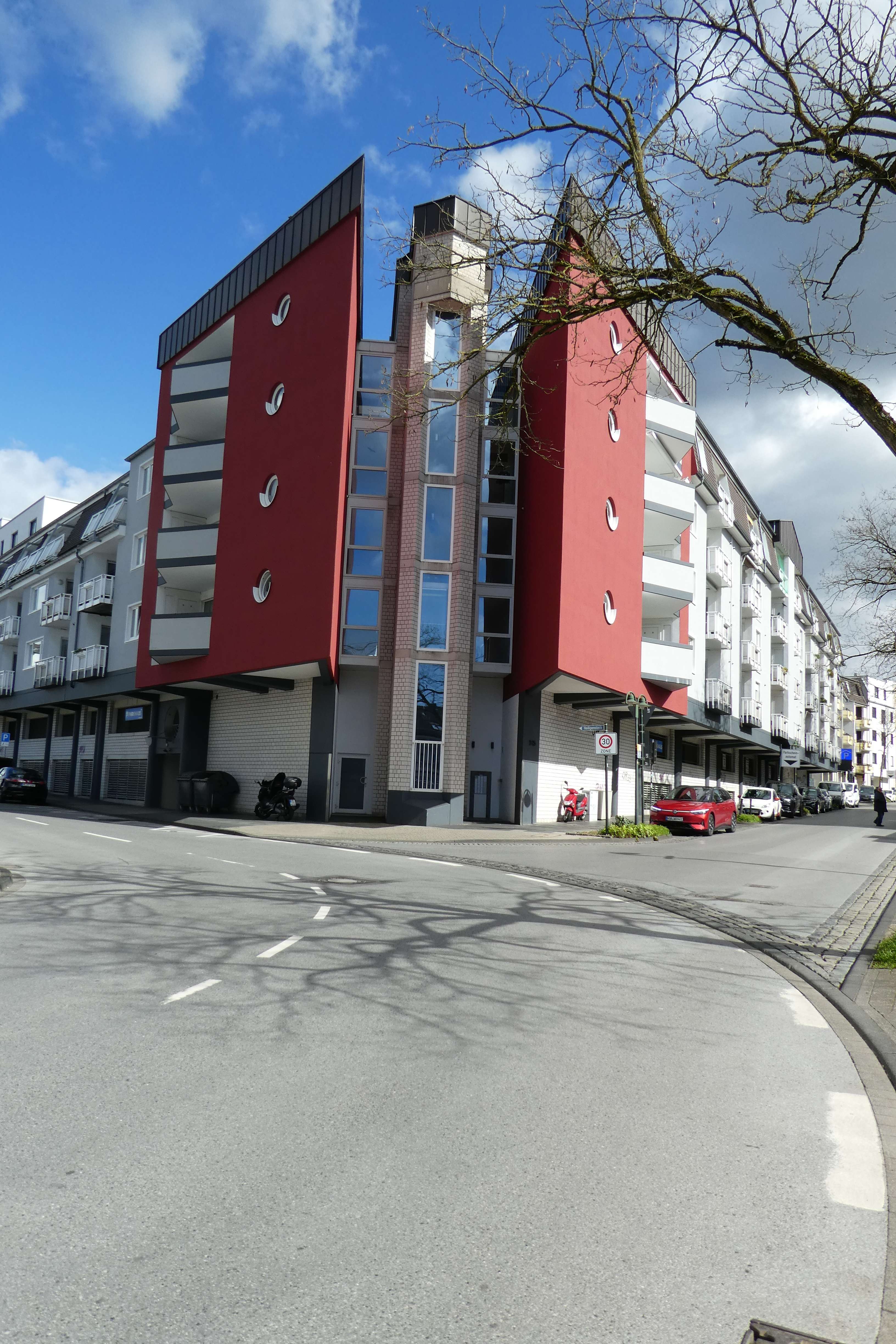 Thumbnail-Wohnung zum Kaufen in Solingen 210.000,00 € 68.67 m²