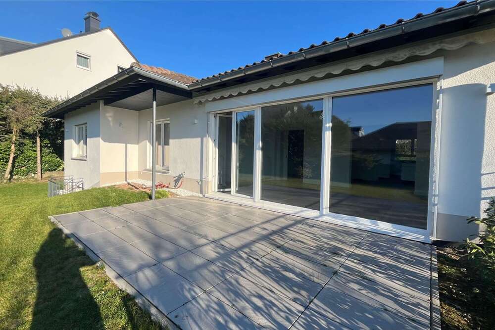 Thumbnail-Haus zum Mieten in Kronberg 4.950,00 € 305 m²