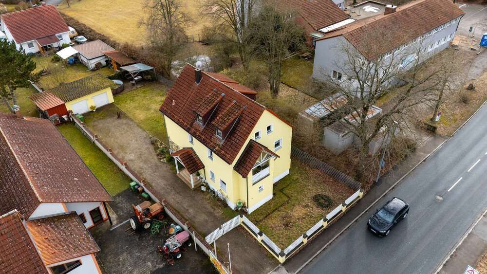 Thumbnail-Haus zum Kaufen in Abenberg 397.000,00 € 207 m²