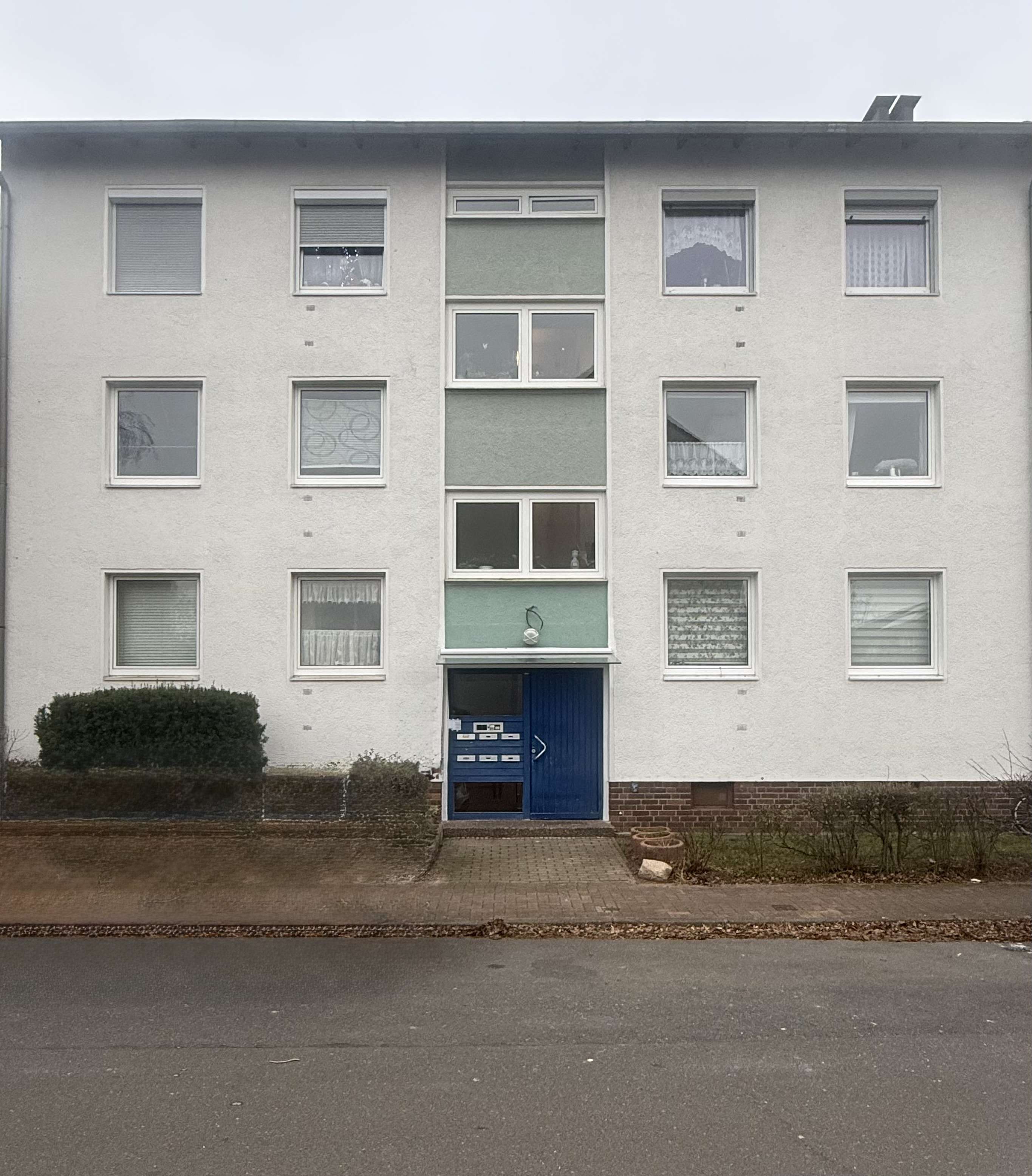 Thumbnail-Wohnung zum Kaufen in Garbsen 157.500,00 € 65 m²