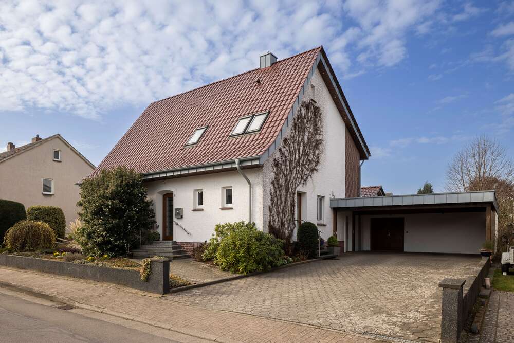 Thumbnail-Haus zum Kaufen in Lübbecke 269.000,00 € 169 m²