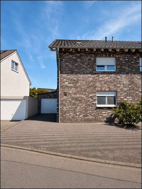 Thumbnail-Haus zum Kaufen in Aldenhoven 469.000,00 € 142 m²