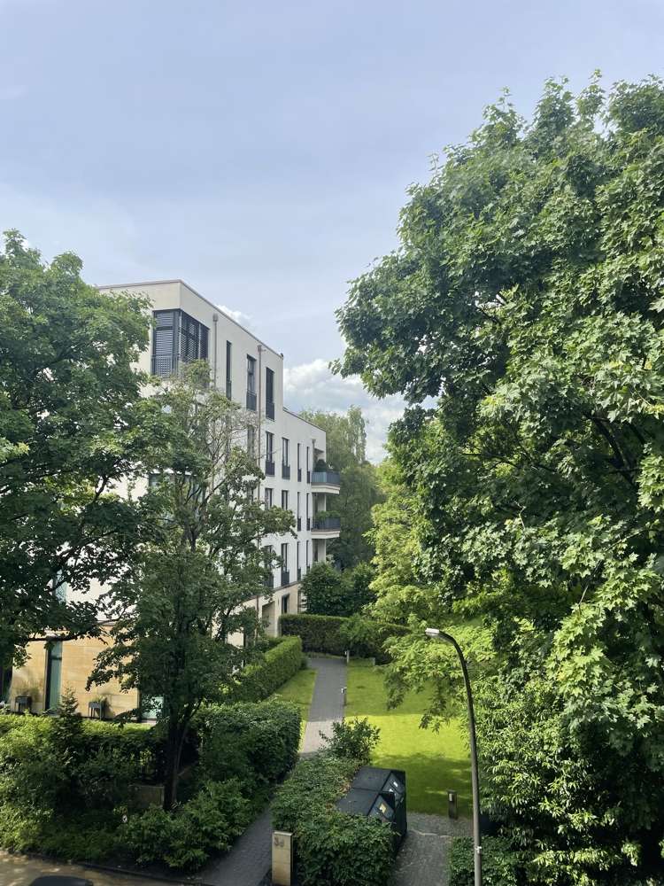 Thumbnail-Wohnung zum Kaufen in Hamburg 1.399.800,00 € 104.28 m²
