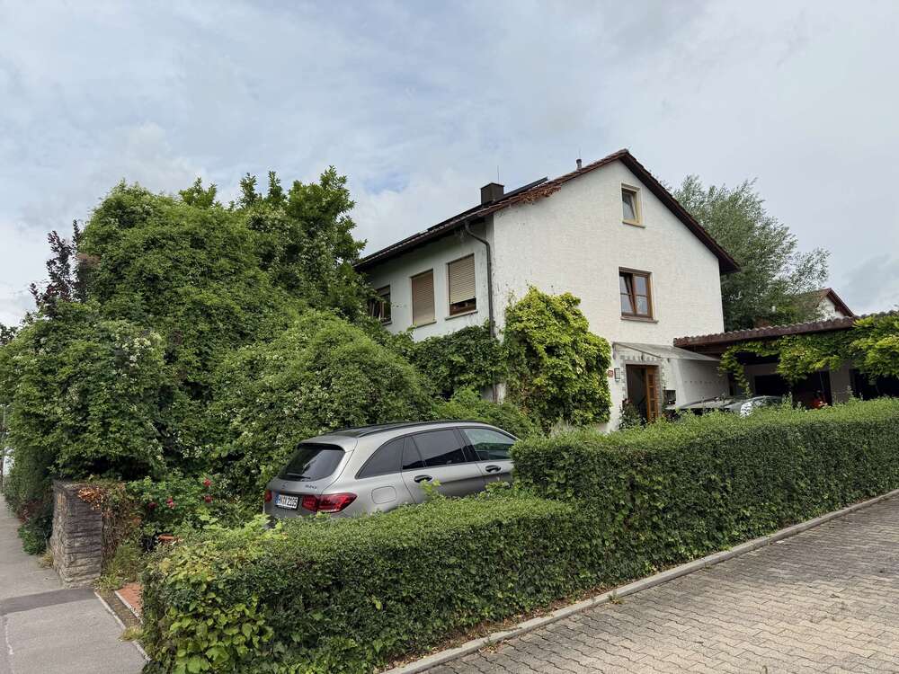 Thumbnail-Haus zum Kaufen in Brackenheim 449.000,00 € 192.5 m²