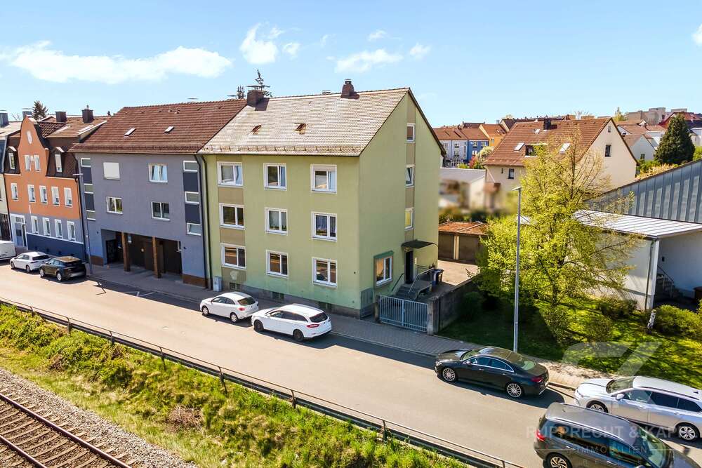 Thumbnail-Haus zum Kaufen in Weiden in der Oberpfalz 449.000,00 € 291 m²