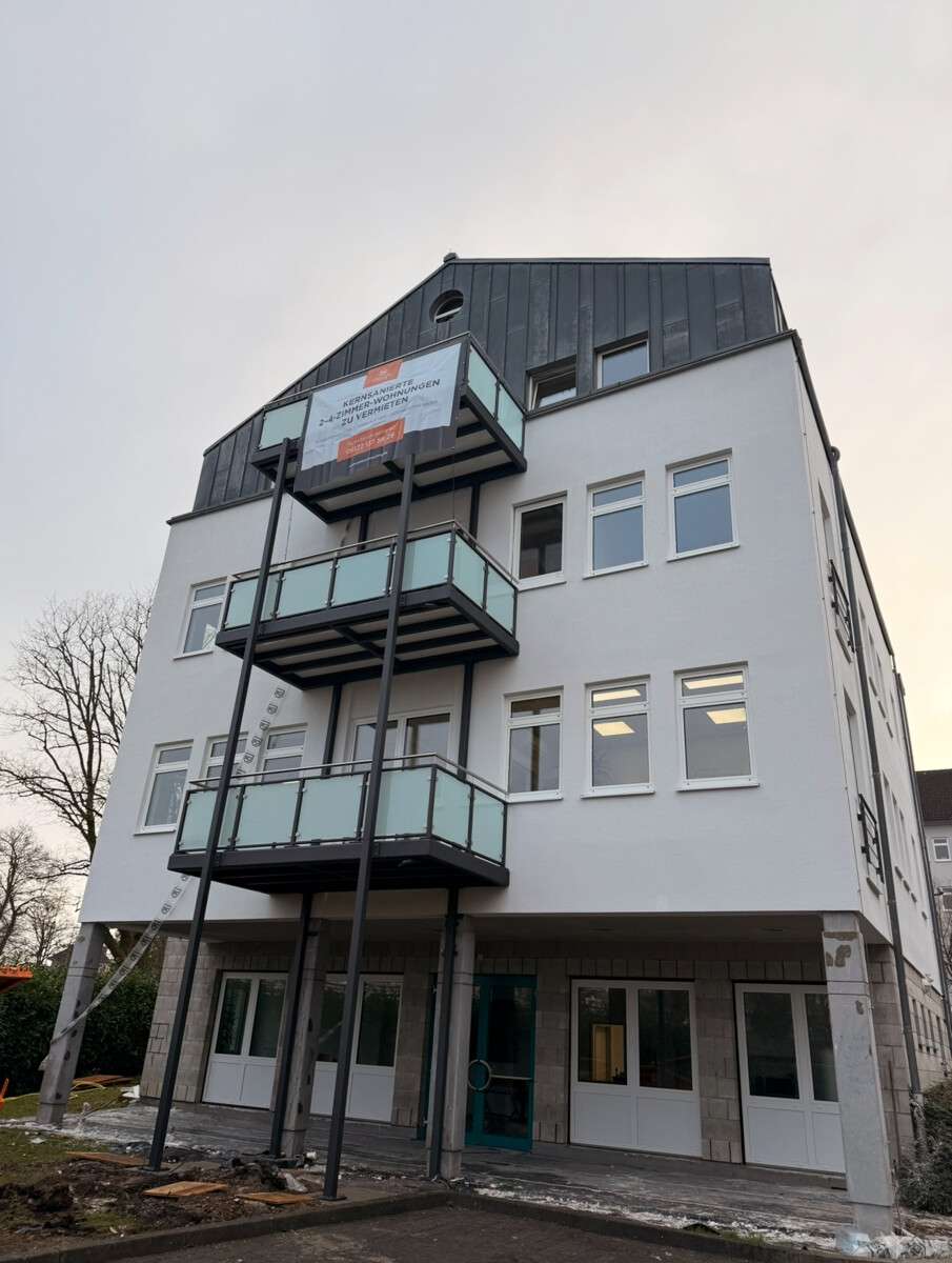 Thumbnail-Wohnung zum Mieten in Friedrichsdorf 2.100,00 € 140 m²