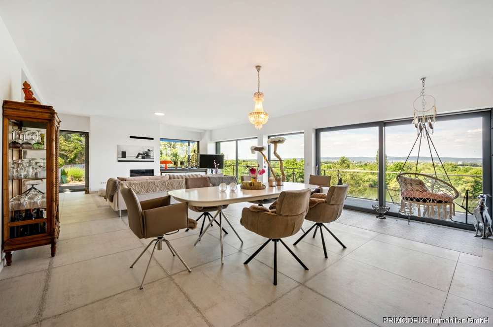 Thumbnail-Haus zum Kaufen in Kelsterbach 1.679.000,00 € 335 m²