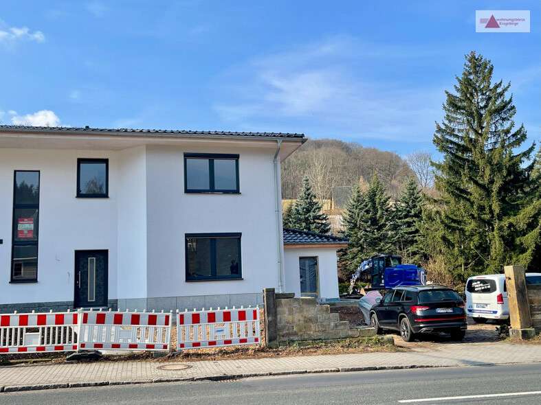 Thumbnail-Haus zum Mieten in Dippoldiswalde Schmiedeberg 1.500,00 € 174.94 m²