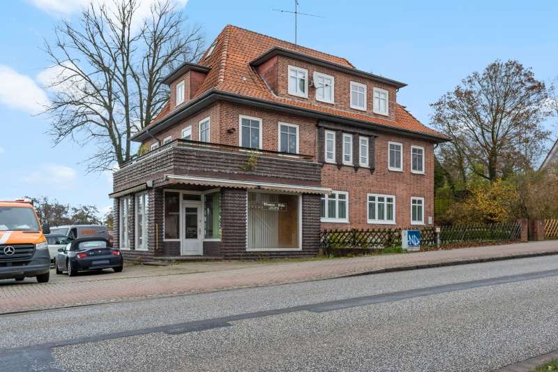 Thumbnail-Wohnung zum Kaufen in Plön 142.000,00 € 103.63 m²