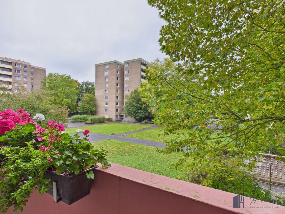 Thumbnail-Wohnung zum Kaufen in Koblenz Karthause 285.000,00 € 97.61 m²