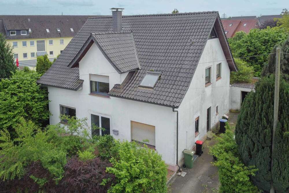 Thumbnail-Haus zum Kaufen in Löhne 199.000,00 € 185 m²