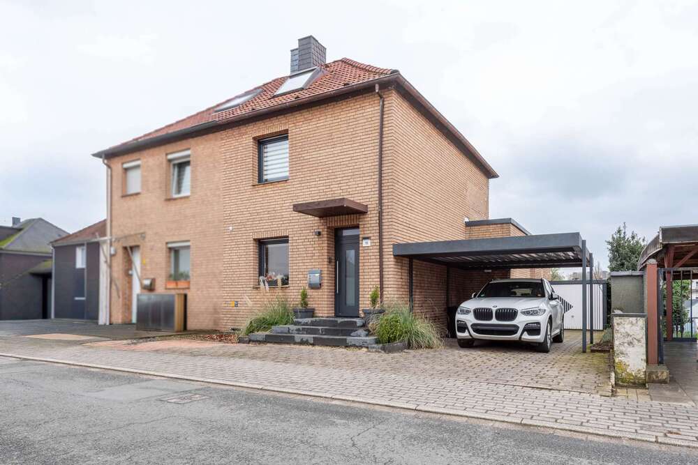 Thumbnail-Haus zum Kaufen in Essen Kray 409.000,00 € 111.83 m²