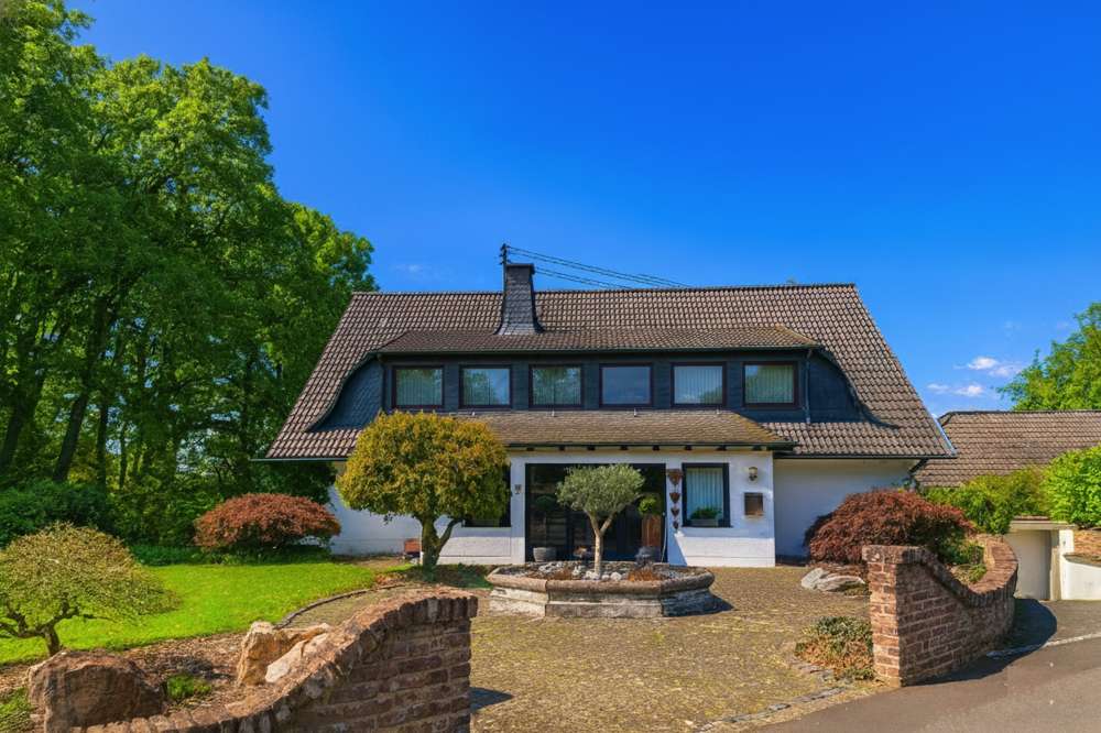 Thumbnail-Haus zum Kaufen in Königswinter 1.095.000,00 € 374 m²