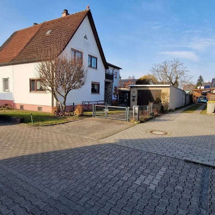Thumbnail-Haus zum Kaufen in Mannheim 340.000,00 € 140 m²