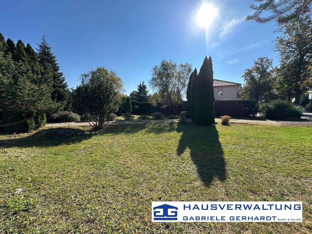 Thumbnail-Grundstück zu verkaufen in Borna 119.000,00 € 750 m²