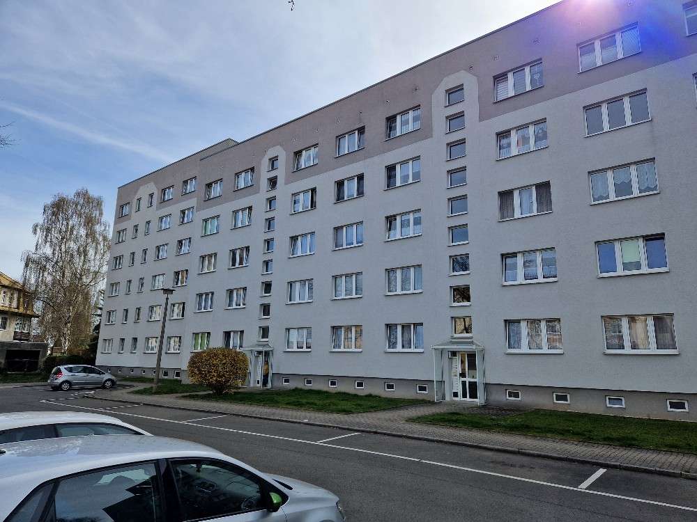 Thumbnail-Wohnung zum Mieten in Altenburg 335,00 € 58.1 m²