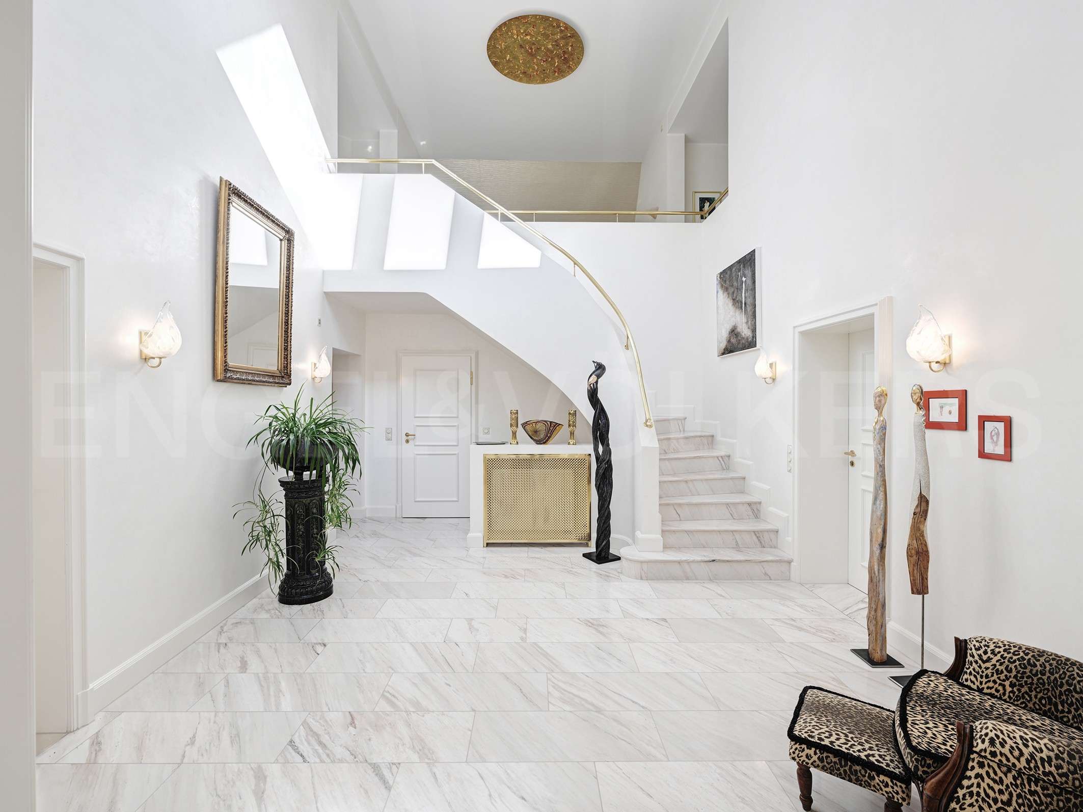 Thumbnail-Haus zum Kaufen in München 3.485.000,00 € 361 m²