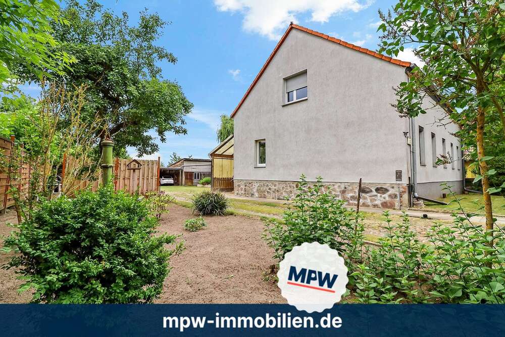 Thumbnail-Haus zum Kaufen in Schönefeld 525.000,00 € 180 m²