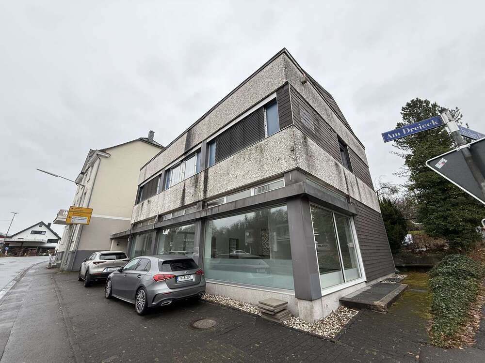 Thumbnail-Haus zum Kaufen in Reichshof 459.000,00 € 118 m²