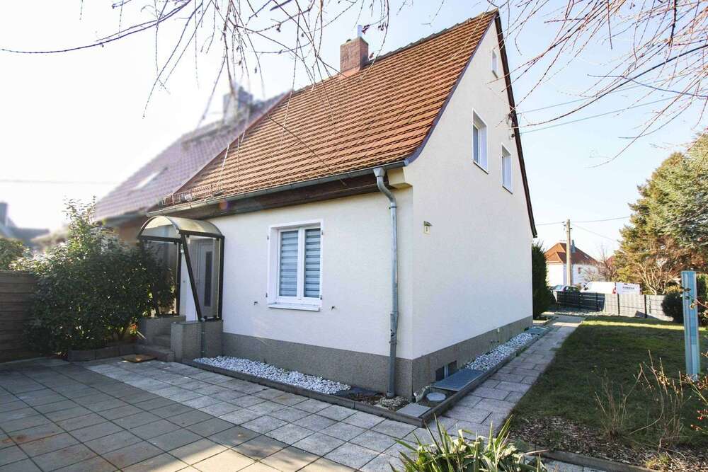 Thumbnail-Haus zum Kaufen in Freital 290.000,00 € 126 m²