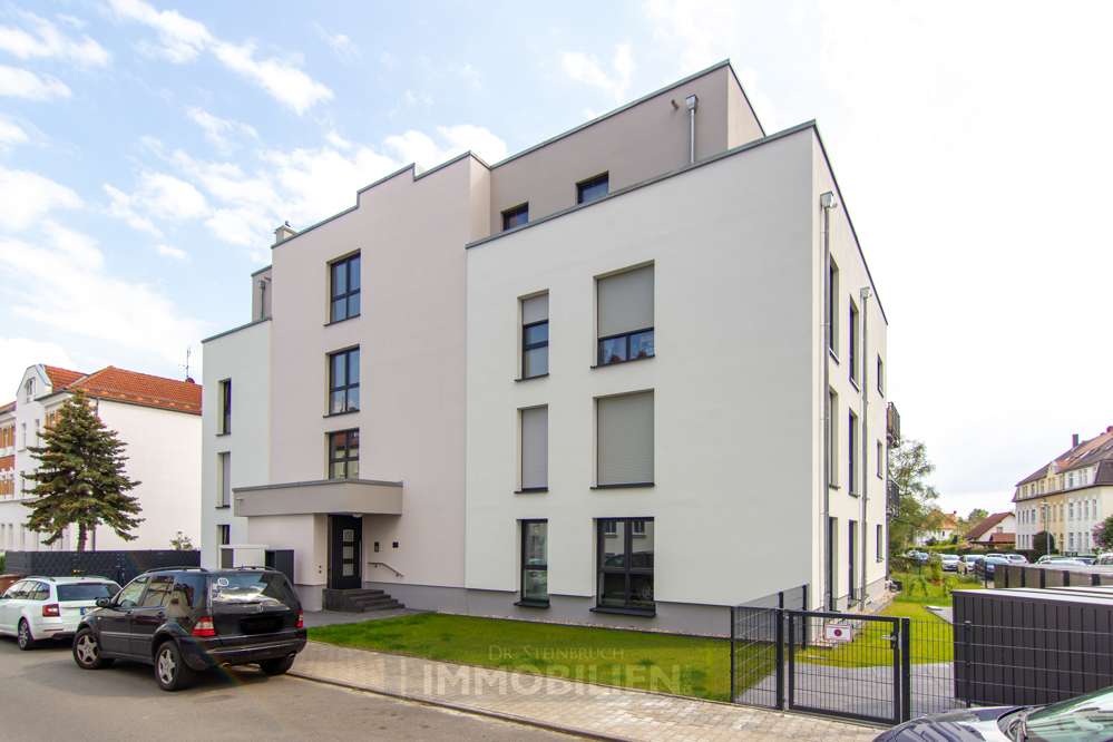 Thumbnail-Wohnung zum Mieten in Leipzig Holzhausen 1.600,00 € 121.48 m²