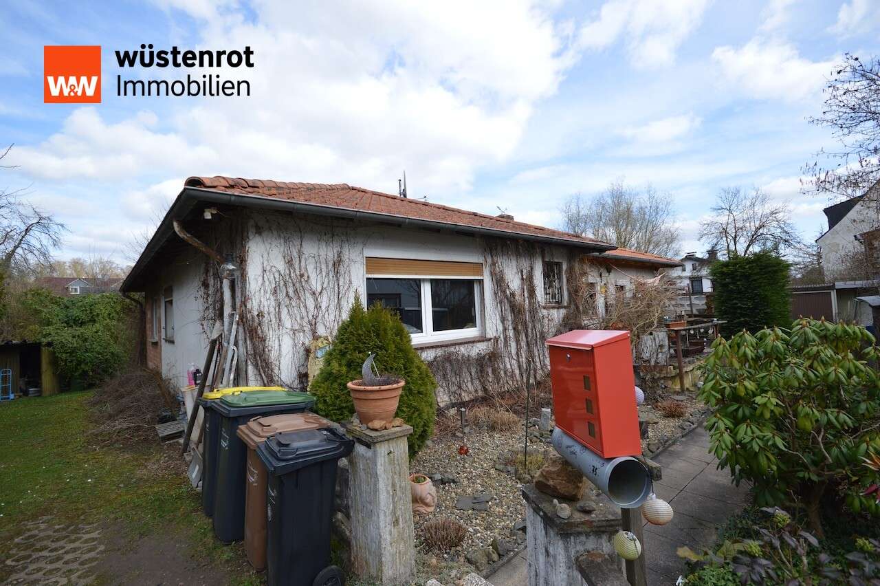 Thumbnail-Haus zum Kaufen in Kassel 350.000,00 € 130 m²