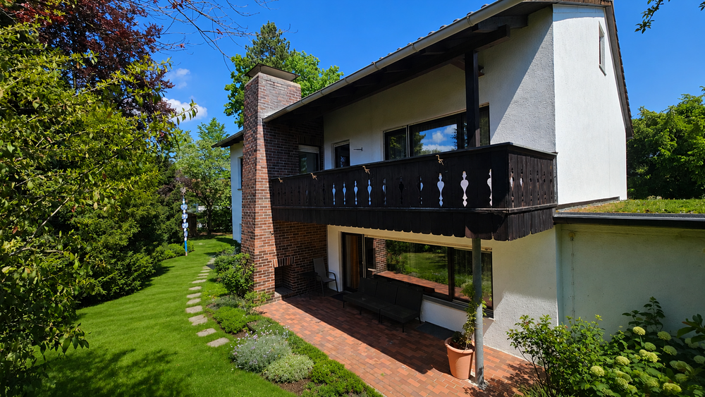Thumbnail-Haus zum Kaufen in Hohenbrunn 1.950.000,00 € 270 m²
