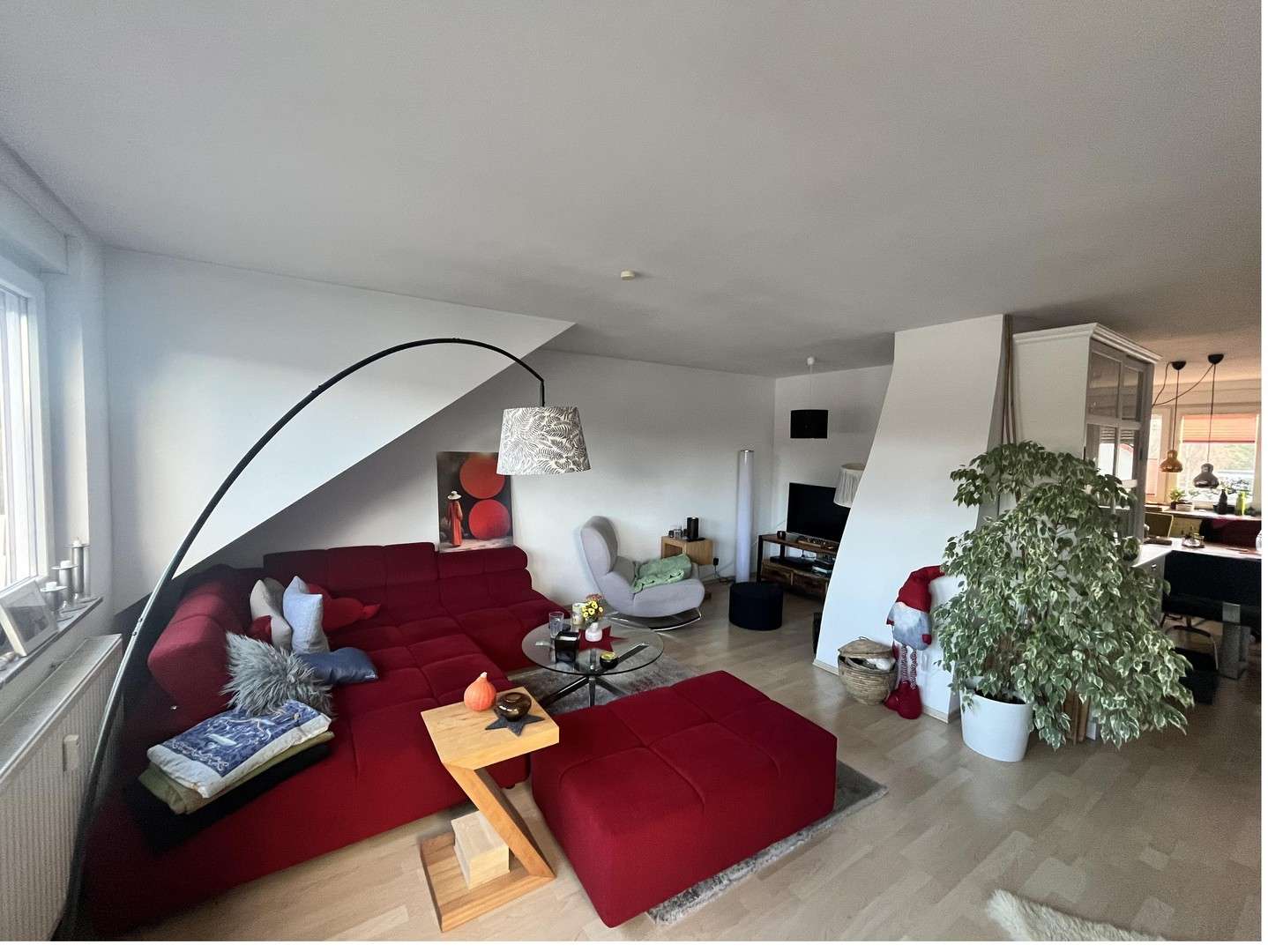 Thumbnail-Wohnung zum Mieten in Hannover 1.125,00 € 120 m²