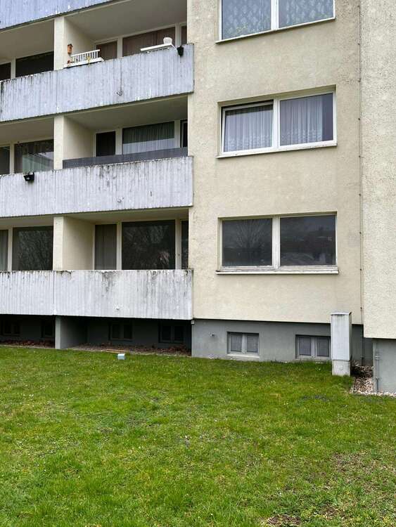 Thumbnail-Wohnung zum Kaufen in Göttingen 51.000,00 € 53 m²