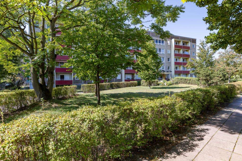 Thumbnail-Wohnung zum Mieten in Brandenburg an der Havel 221,30 € 33.53 m²