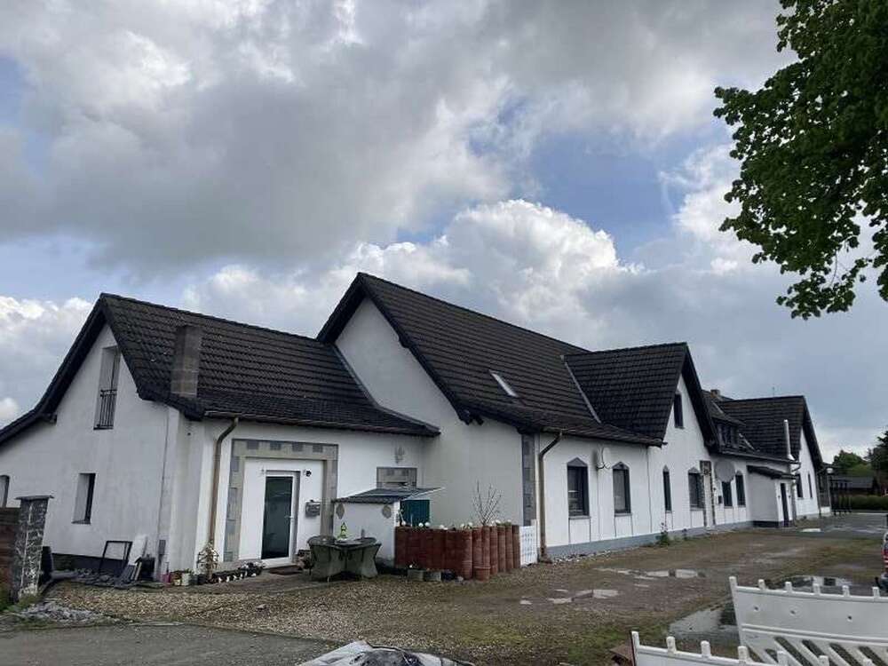 Thumbnail-Haus zum Kaufen in Geseke 1.200.000,00 € 1000 m²
