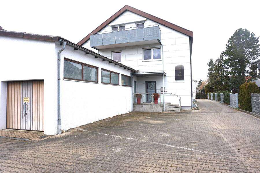 Thumbnail-Büro in Essingen 1.000,00 € 169 m²