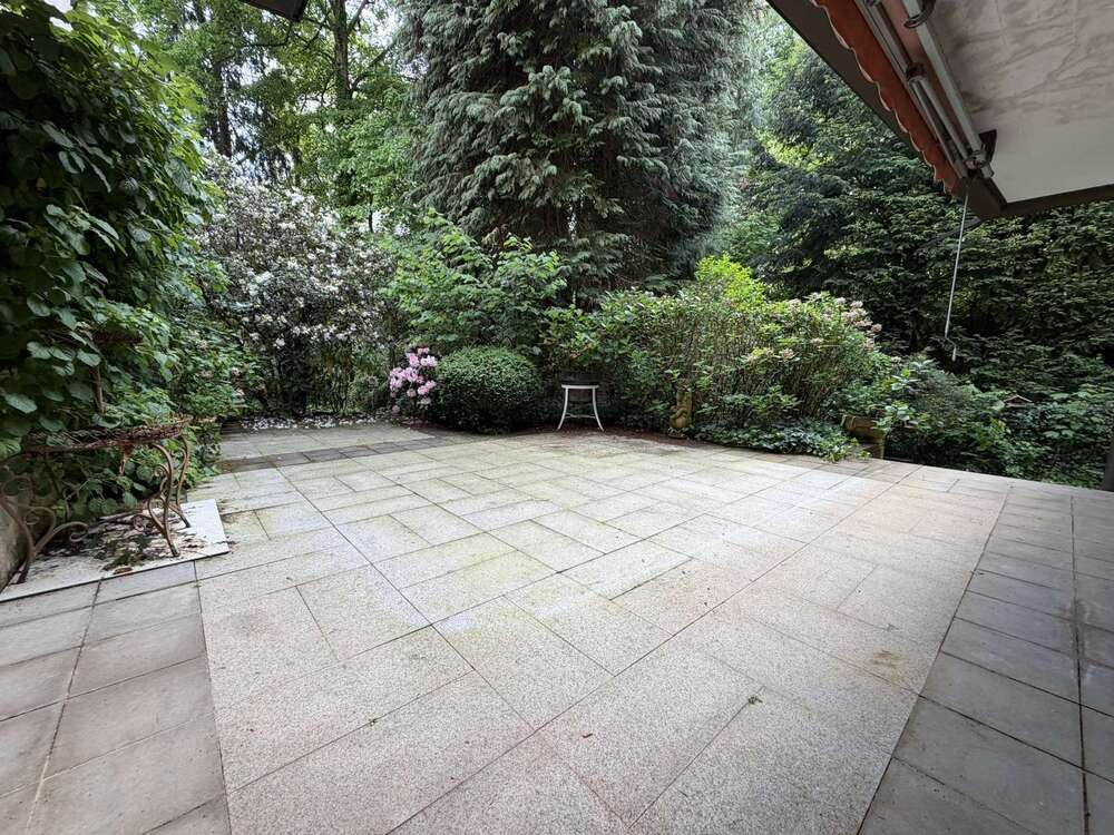Thumbnail-Wohnung zum Kaufen in Baden-Baden 269.000,00 € 185.9 m²