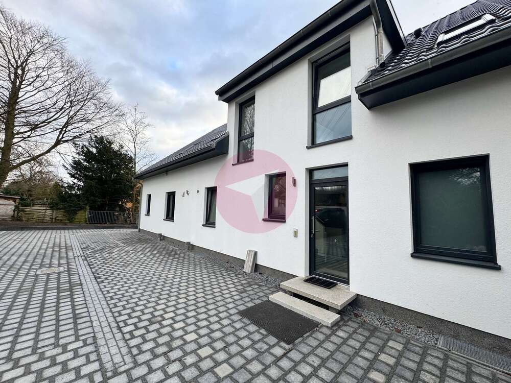 Thumbnail-Wohnung zum Mieten in Hamburg 3.000,00 € 193.12 m²